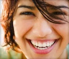 Visage souriant, photo d'illustration